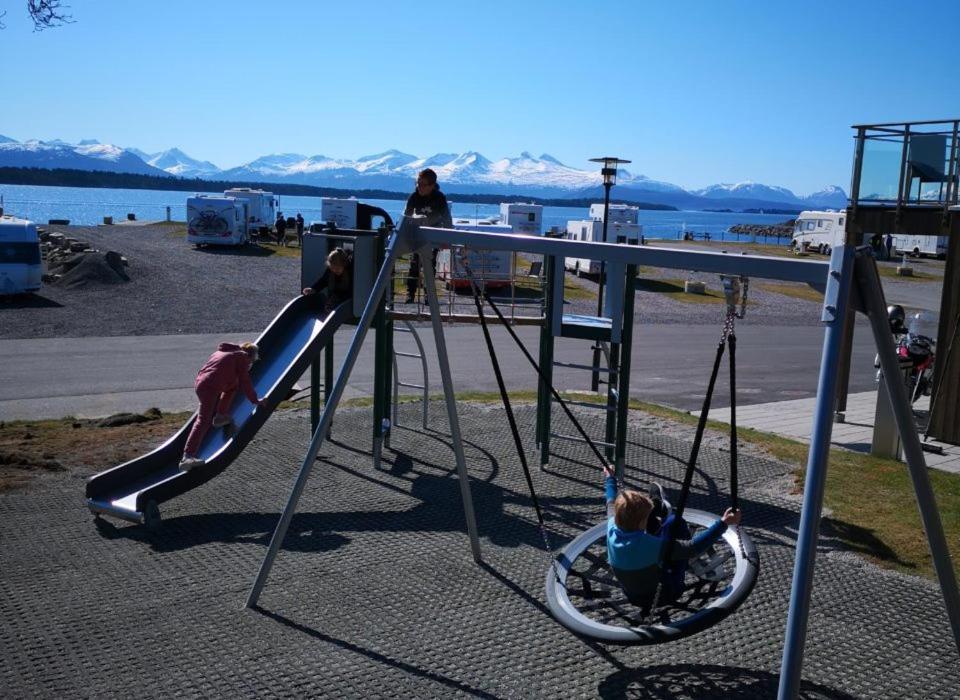 Kviltorp Camping Molde Exterior foto